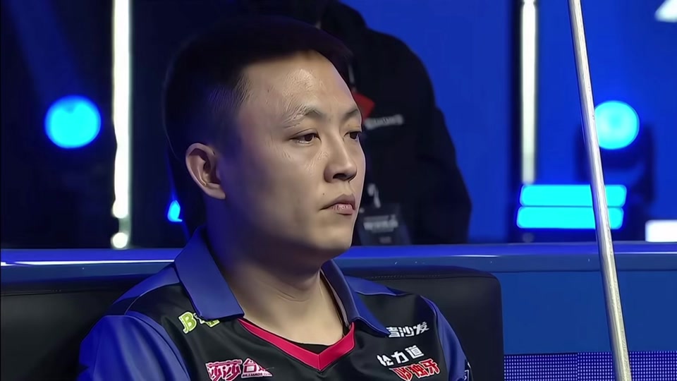 次采访中指 次采访中指